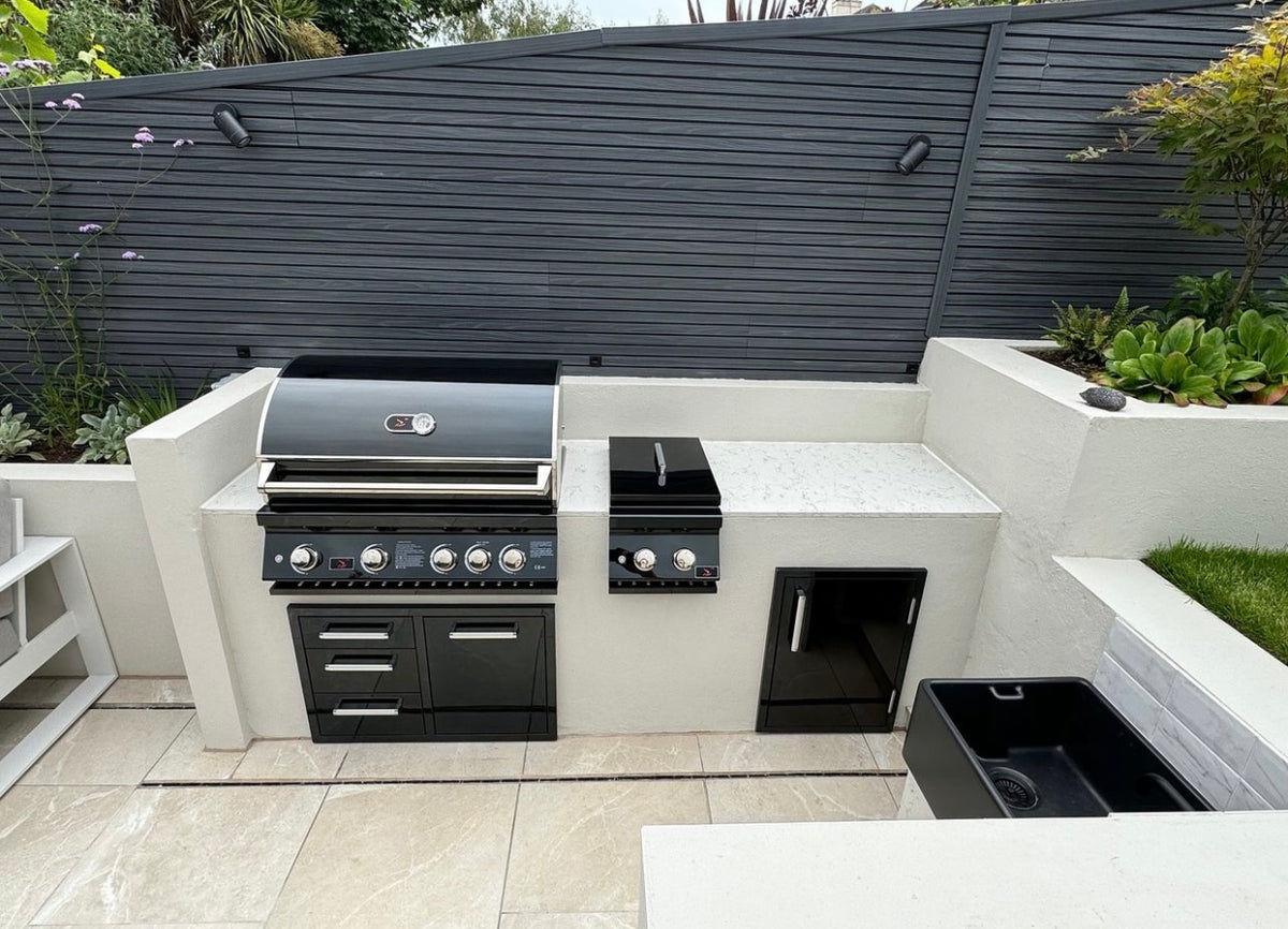 Whistler 34" 4-Burner Black Series Built-In Gas Grill