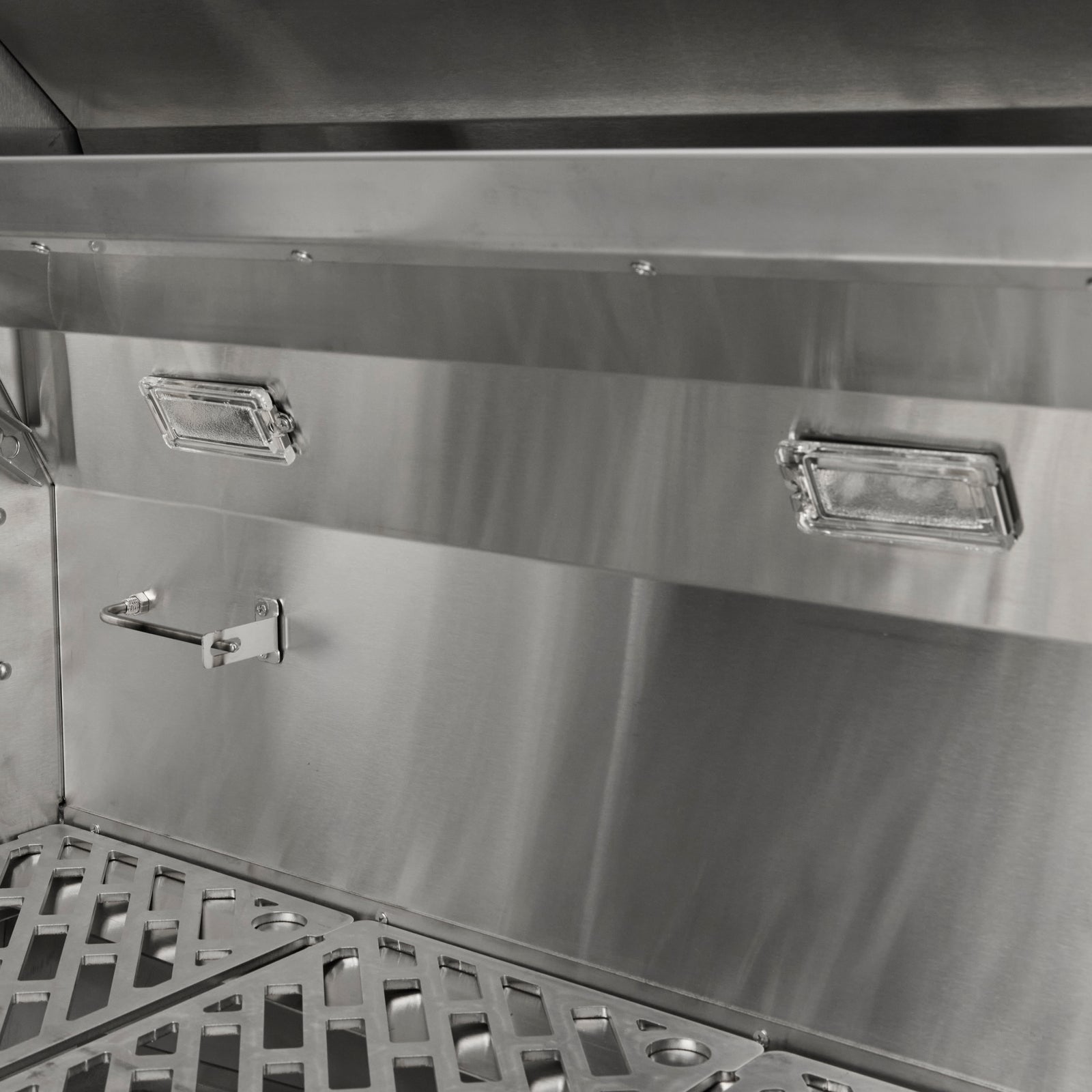 Coyote 28" Pellet Grill on Cart