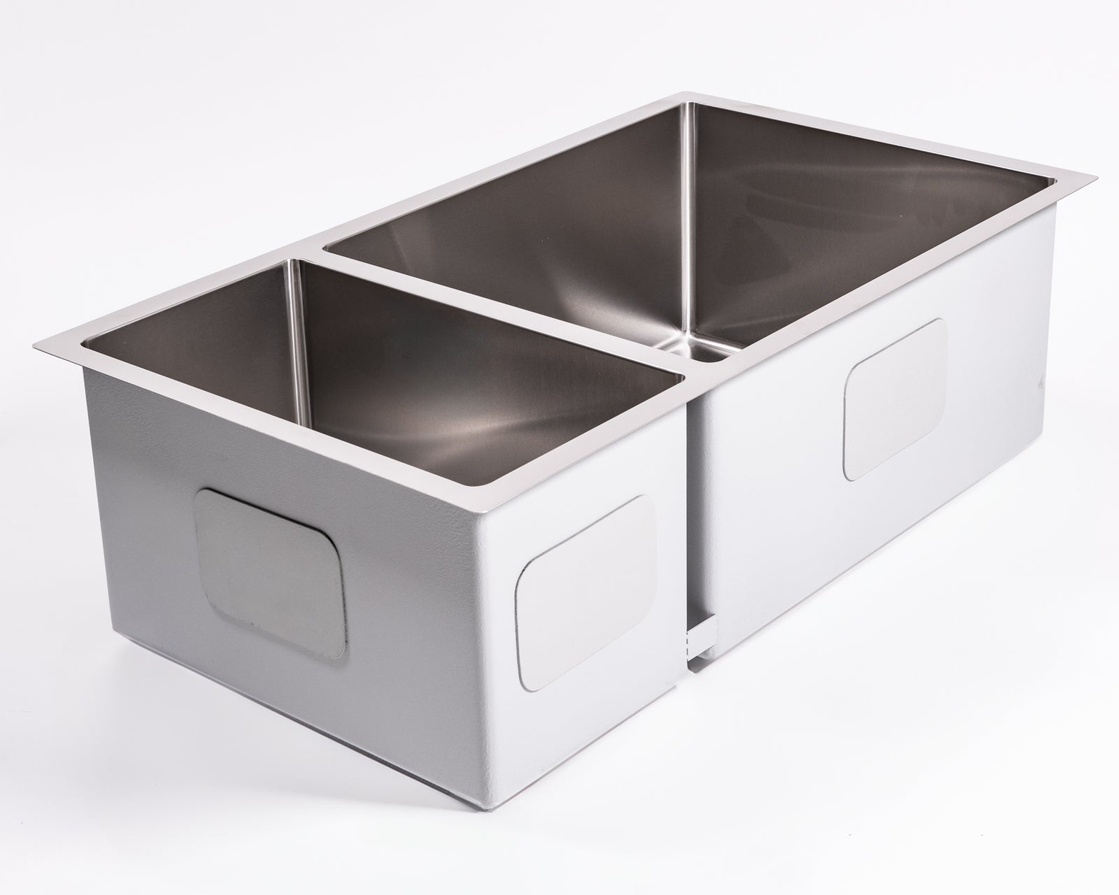 Cameo 32" Double Bowl Diamond Stainless Steel Sink (70/30 Split)