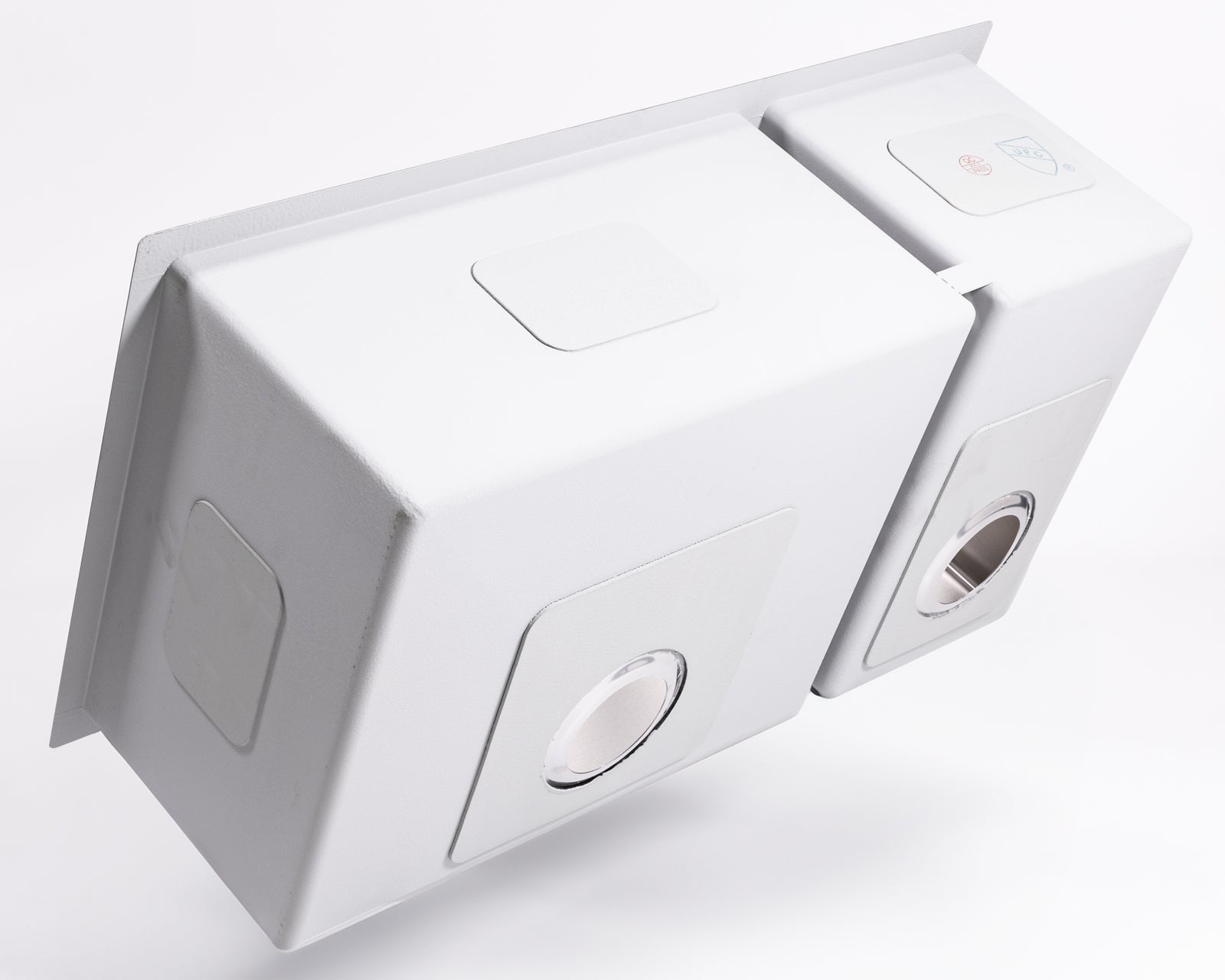 Cameo 32" Double Bowl Diamond Stainless Steel Sink (70/30 Split)