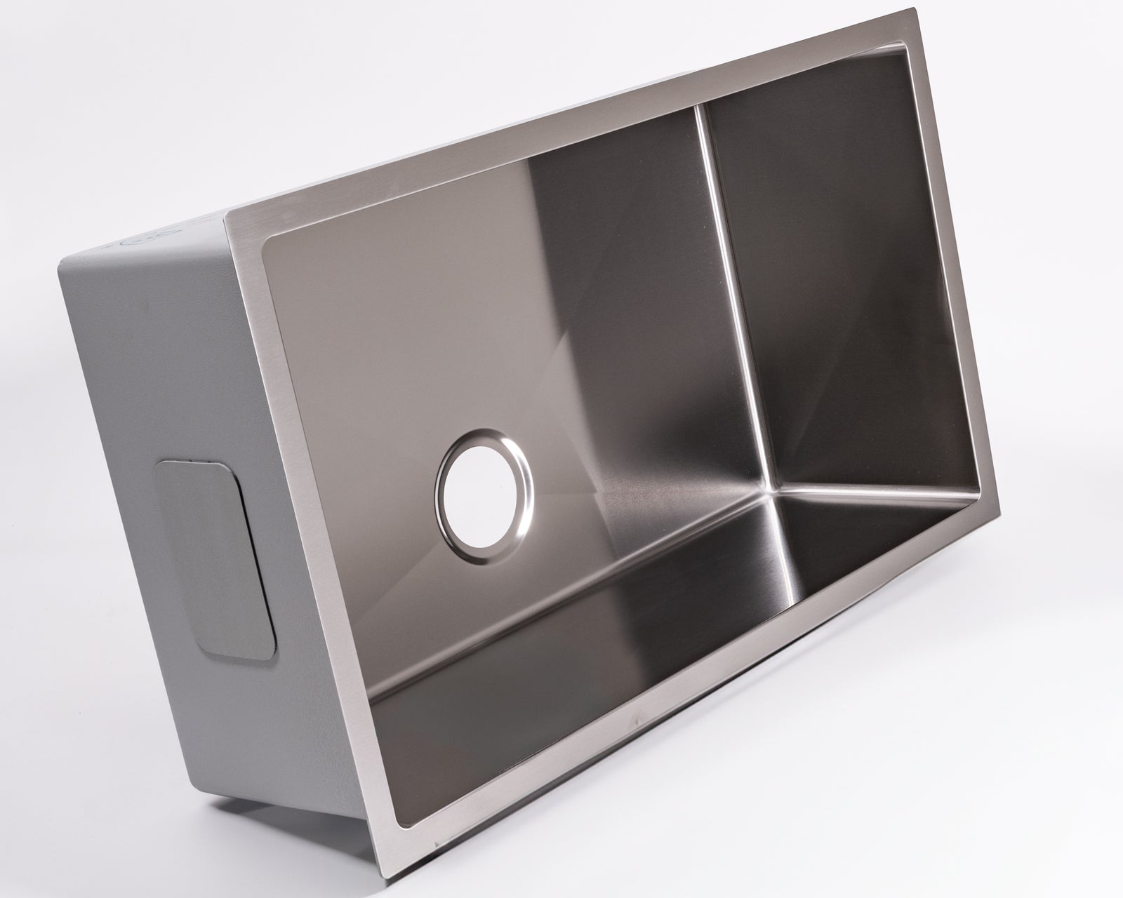 Cameo 32" Single Bowl Under-mount Square Sink