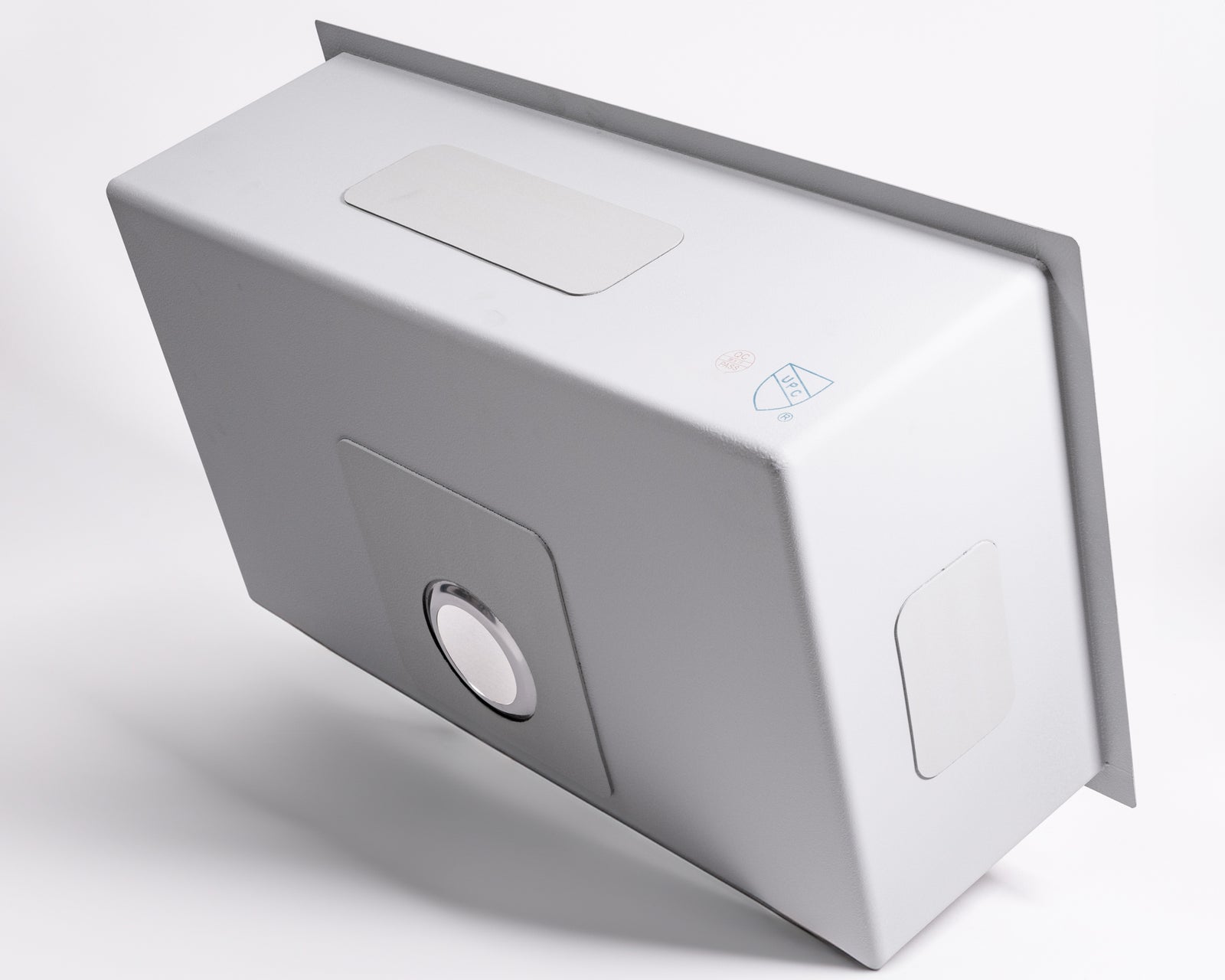 Cameo 32" Single Bowl Under-mount Square Sink