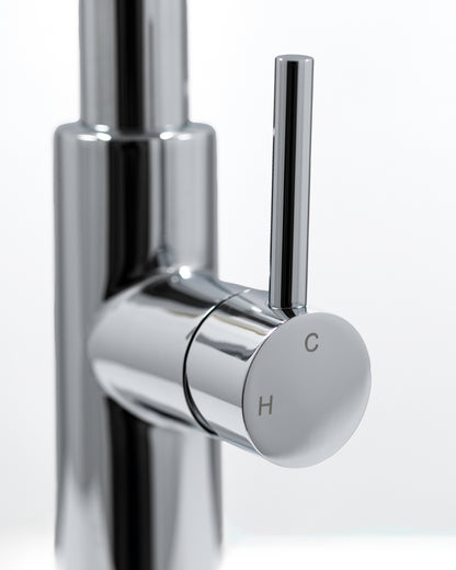 Cameo Pull-Down Kitchen Faucet (Polished Chrome)