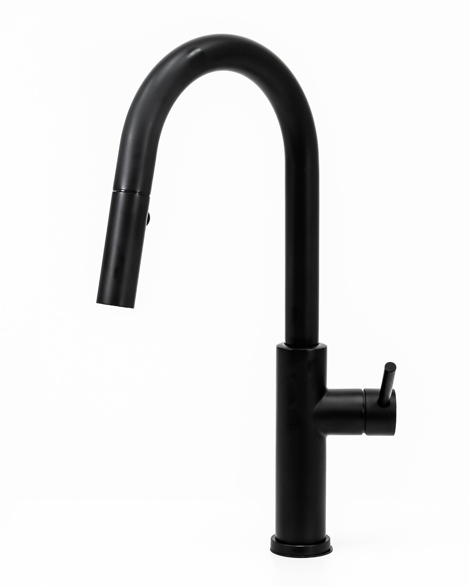 Cameo Pull-Down Kitchen Faucet (Matte Black)