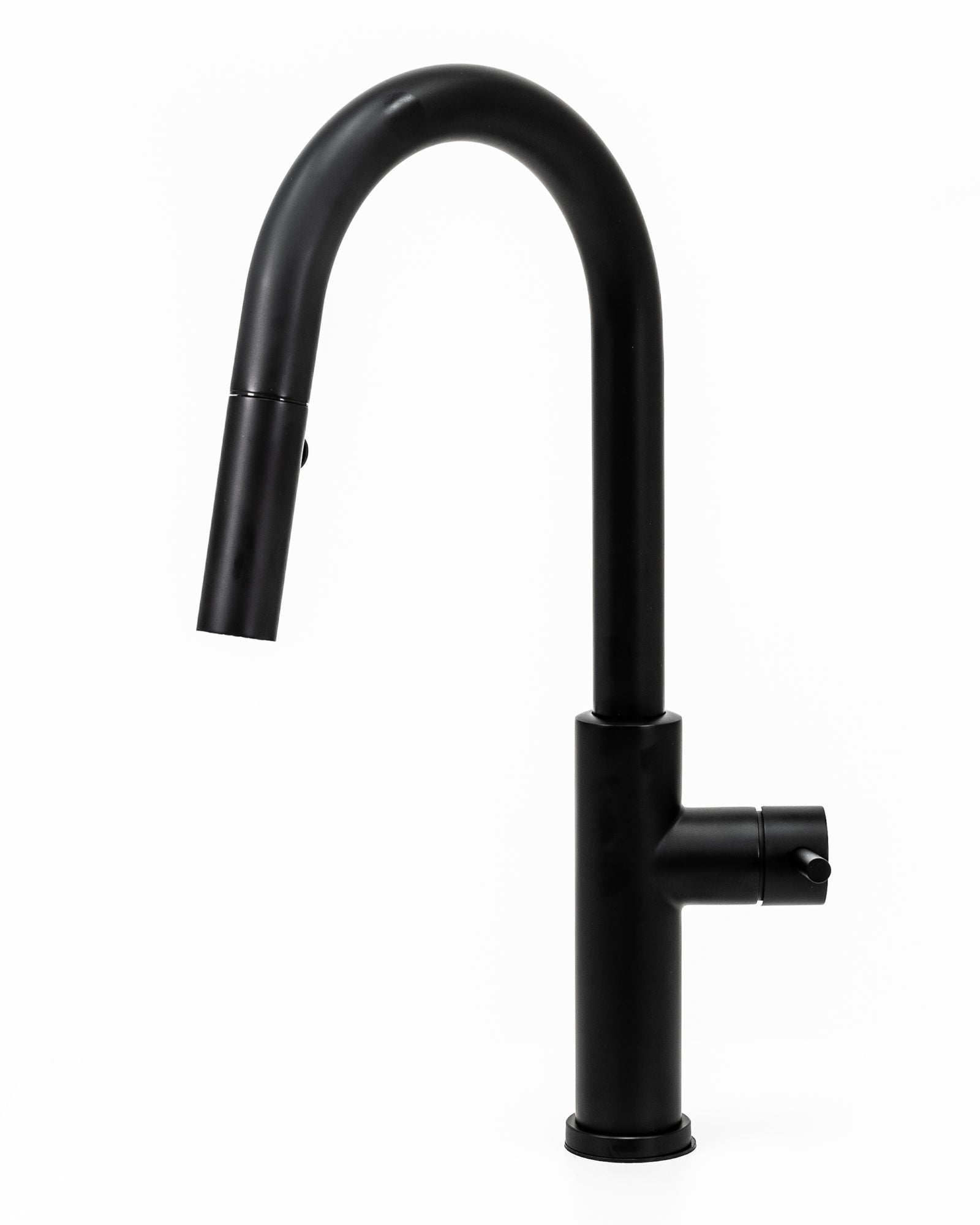 Cameo Pull-Down Kitchen Faucet (Matte Black)