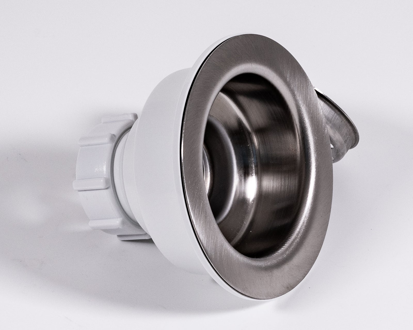 Cameo Standard Sink Strainer - Brushed Nickel