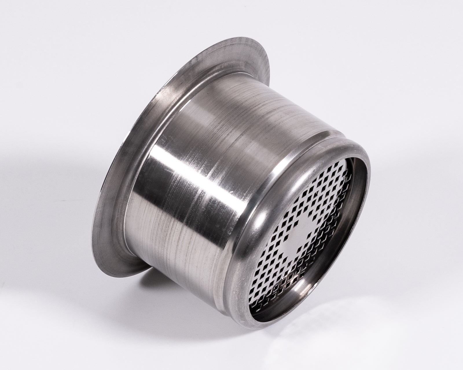 Cameo Deep Strainer with Removable Basket - Polished Chrome