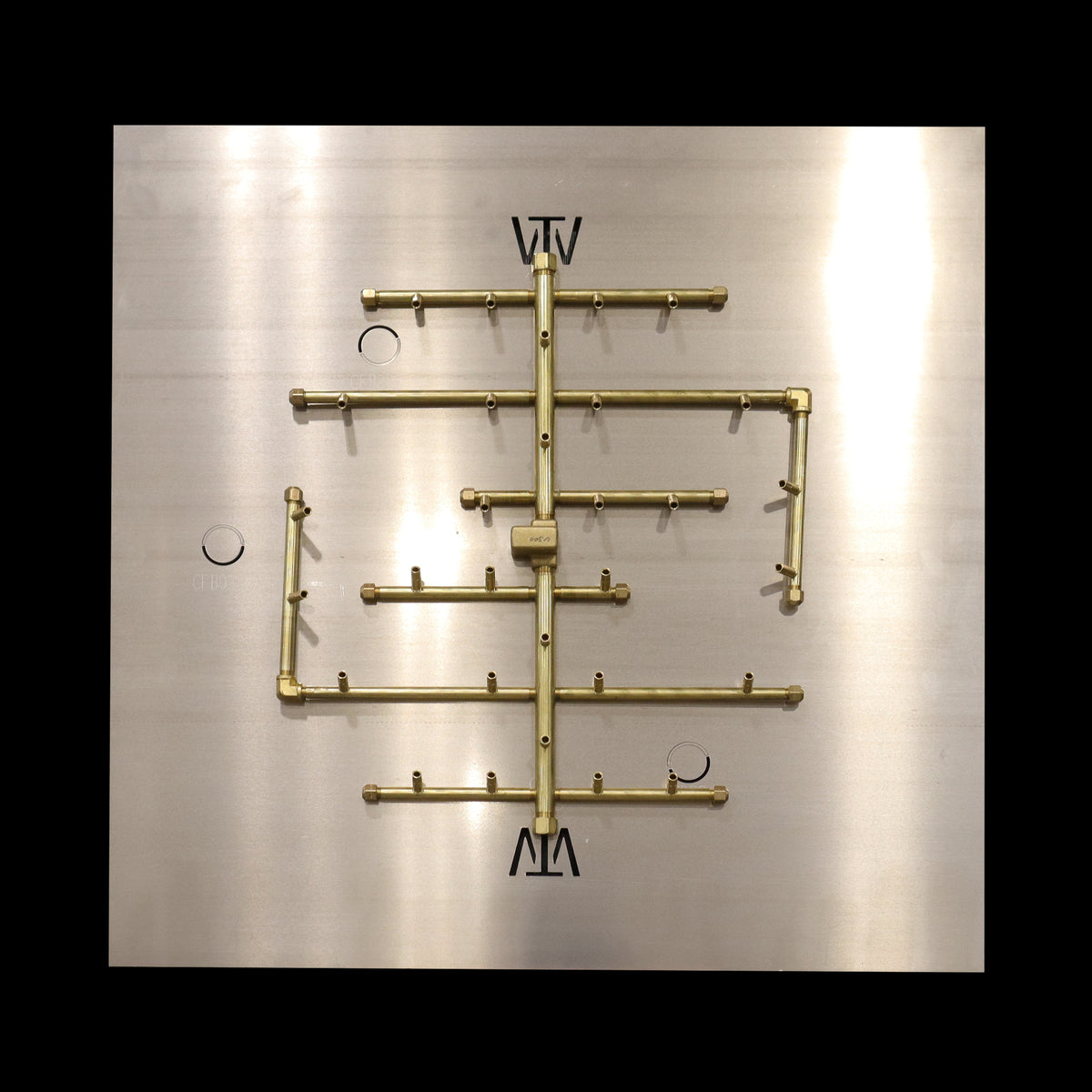 CROSSFIRE U300 burner on 36" square plate, black background