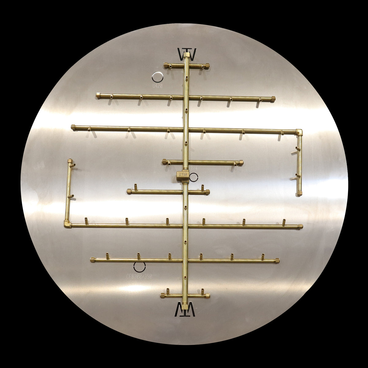 CROSSFIRE U420 burner on 48" circular plate, black background