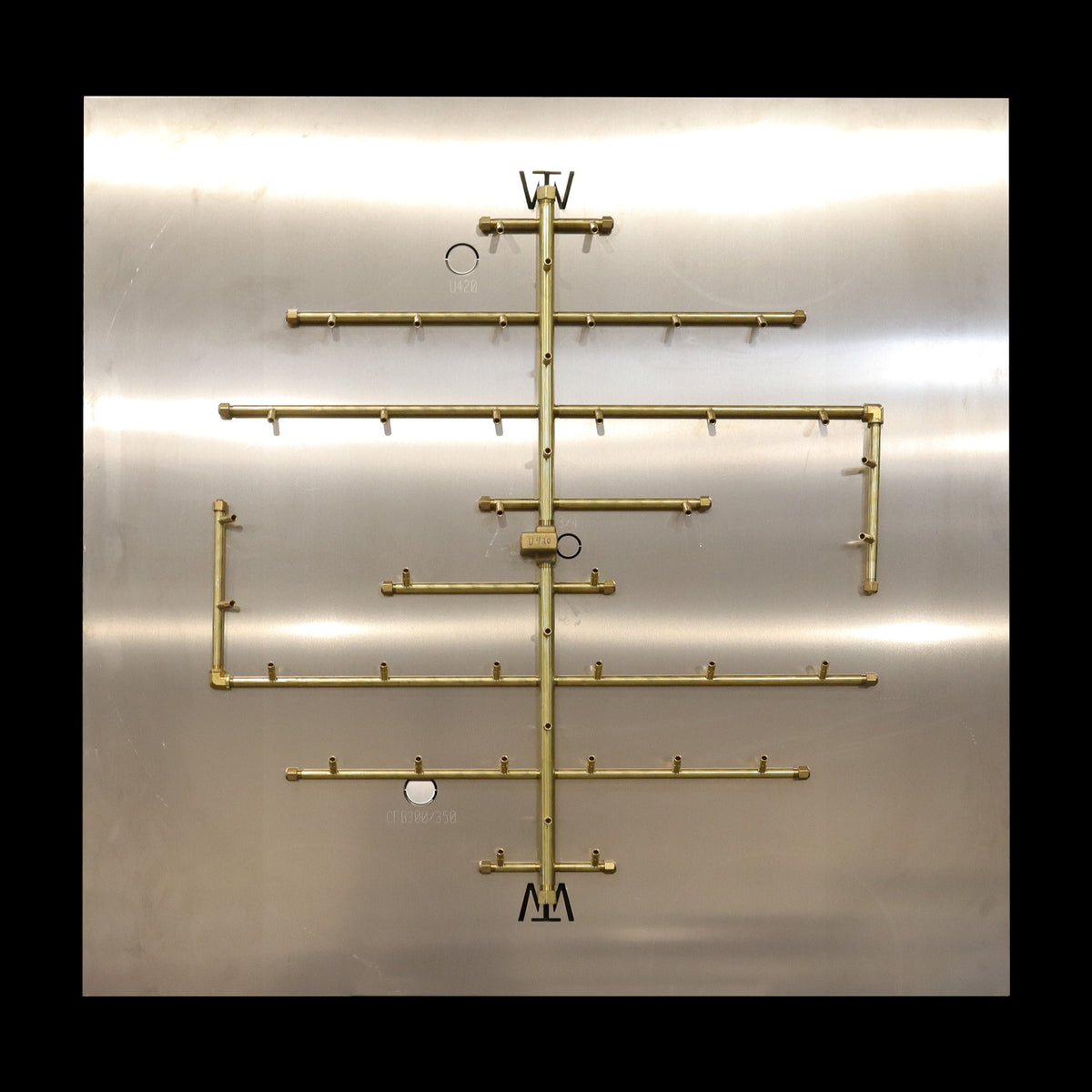 CROSSFIRE U420 burner on 48" square plate, black background